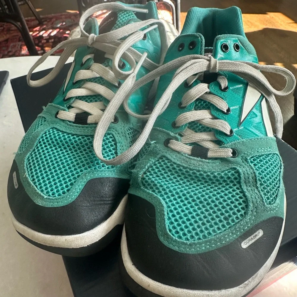 Reebok Teal and Black Athletic Shoes - Picture 3 of 7